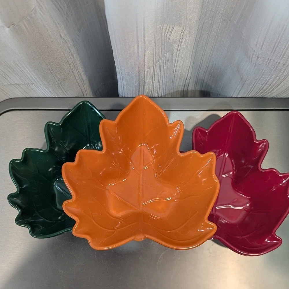 Melamine Autumn Maple Leaf Serving Bowls Red Orange Green Fall Decor Set of 5